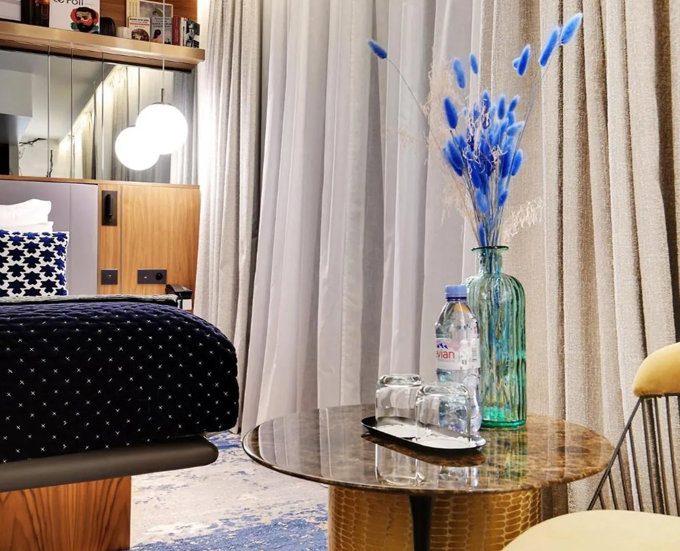 Hotel Card Parijs